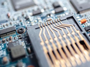 リジッドフレックスプリント基板の設計の難しさ